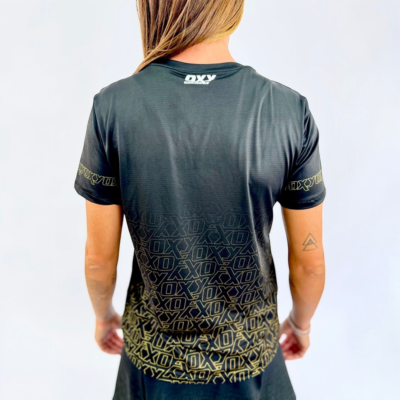 CAMISETA FEMININA OXY PRETA