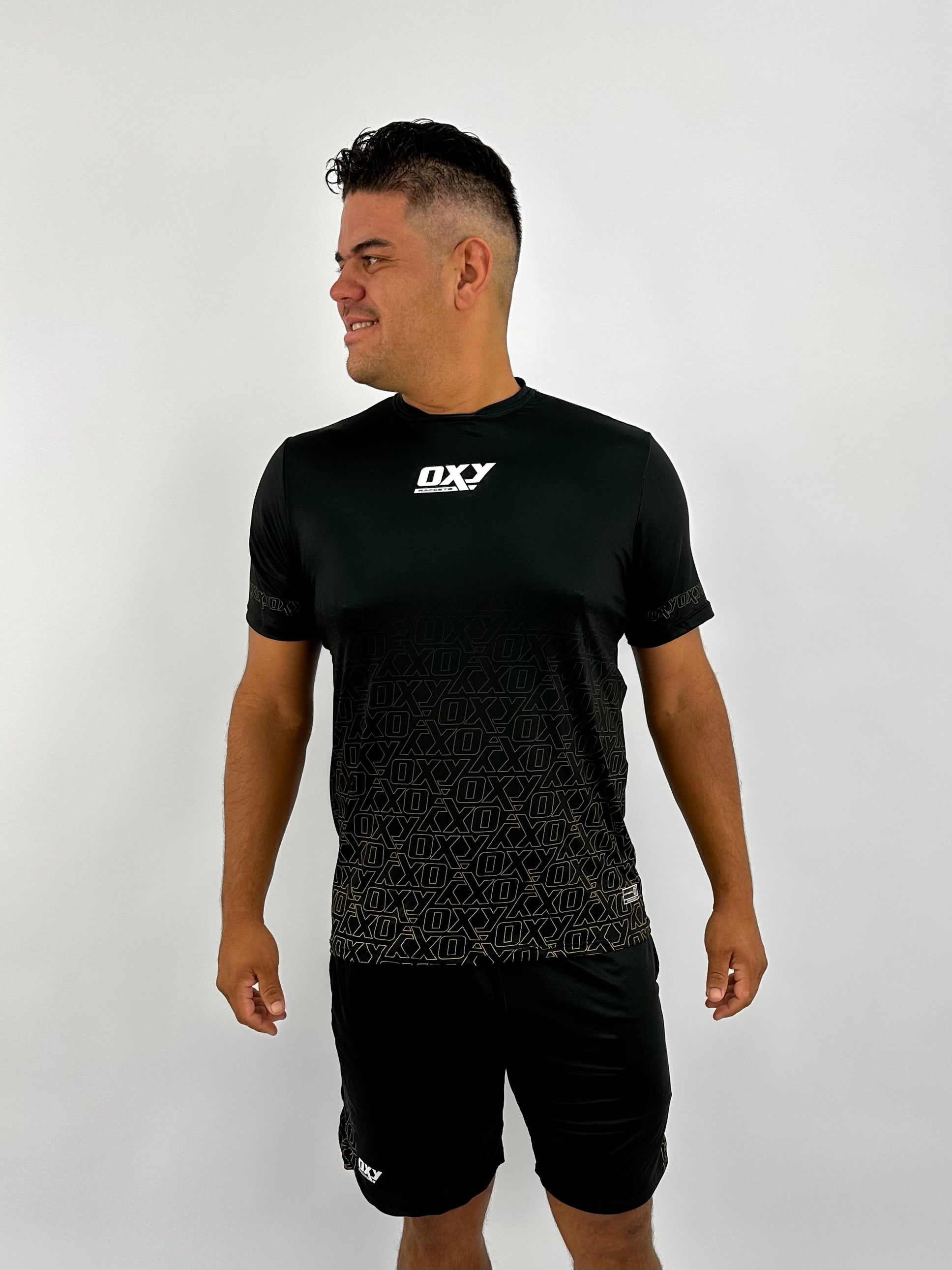 CAMISETA MASCULINA OXY PRETA